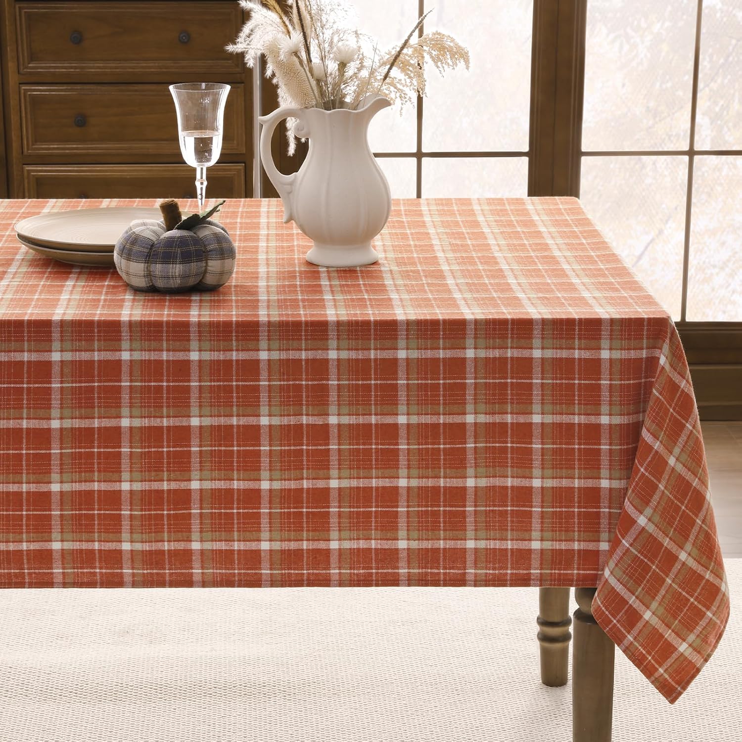 Polyester Rectangular Tablecloth for Everyday Use