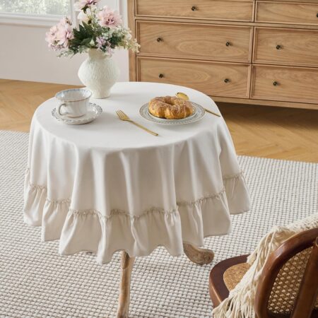 Textured Cotton Ruffled Tablecloth for Round Tables